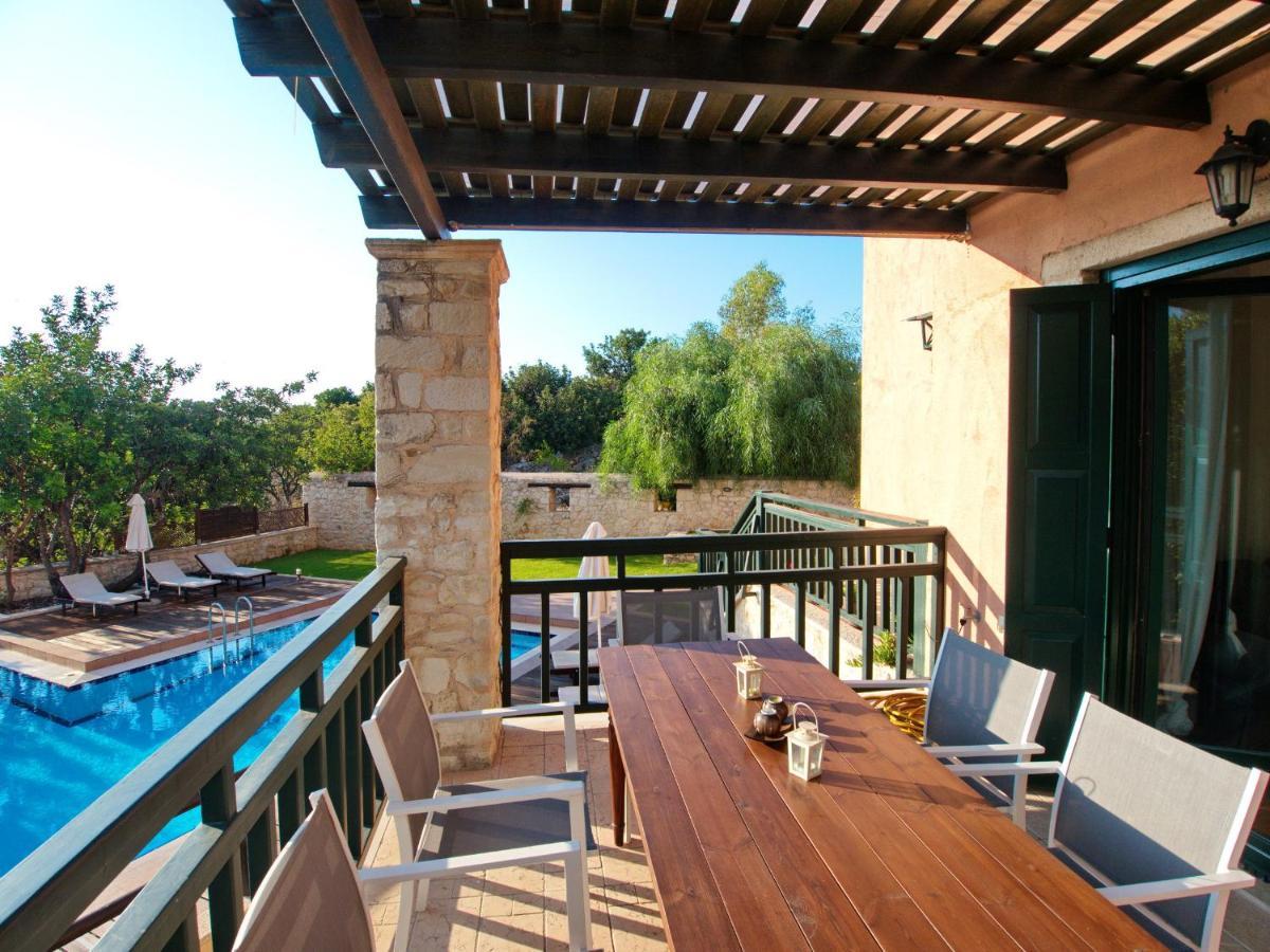 Villa Amvrosia Nr Kalives Crete Armenoi  Exterior photo